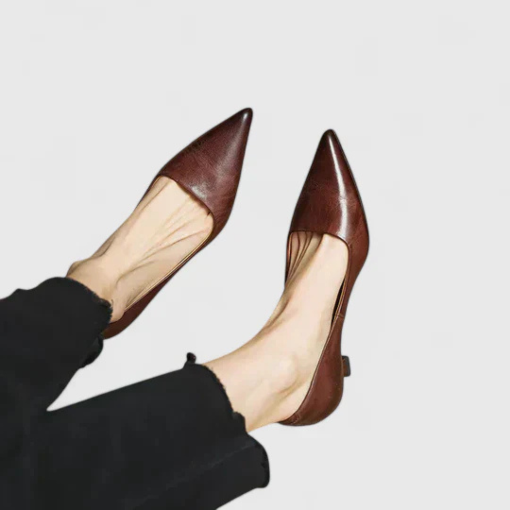 Thora | Dame Spids Tå Lav Hæl Pumps