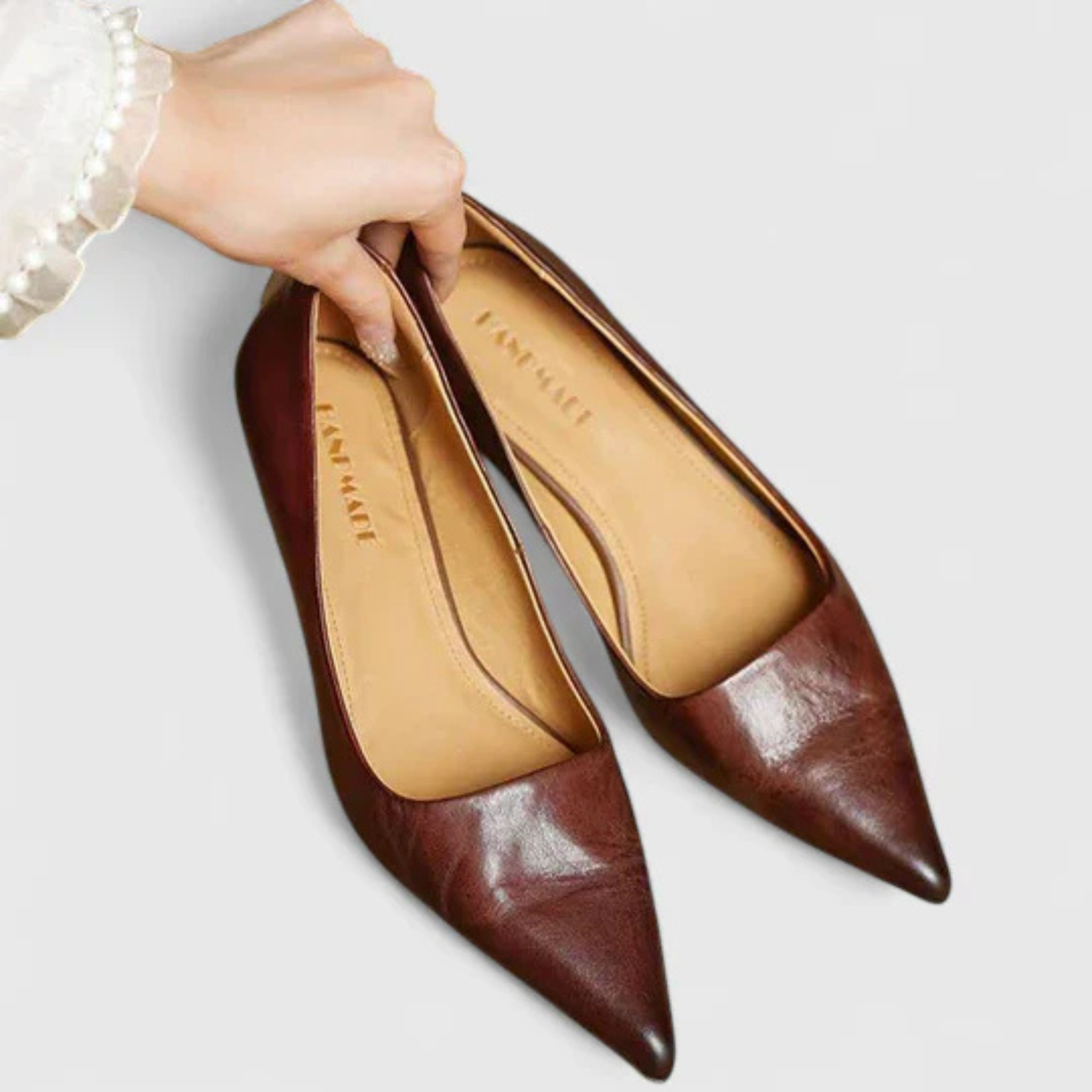 Thora | Dame Spids Tå Lav Hæl Pumps
