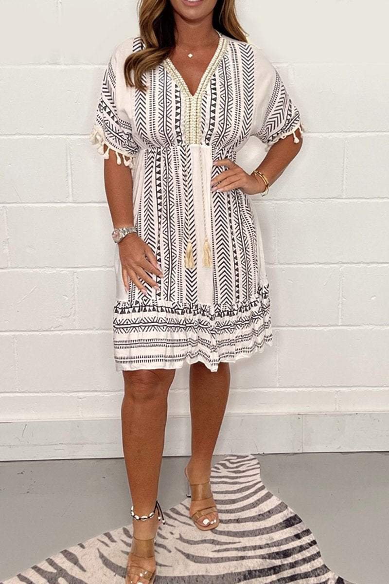 Sofia | Boho Mini Kjole V-Hals Kvaster Geometrisk Print Sommer