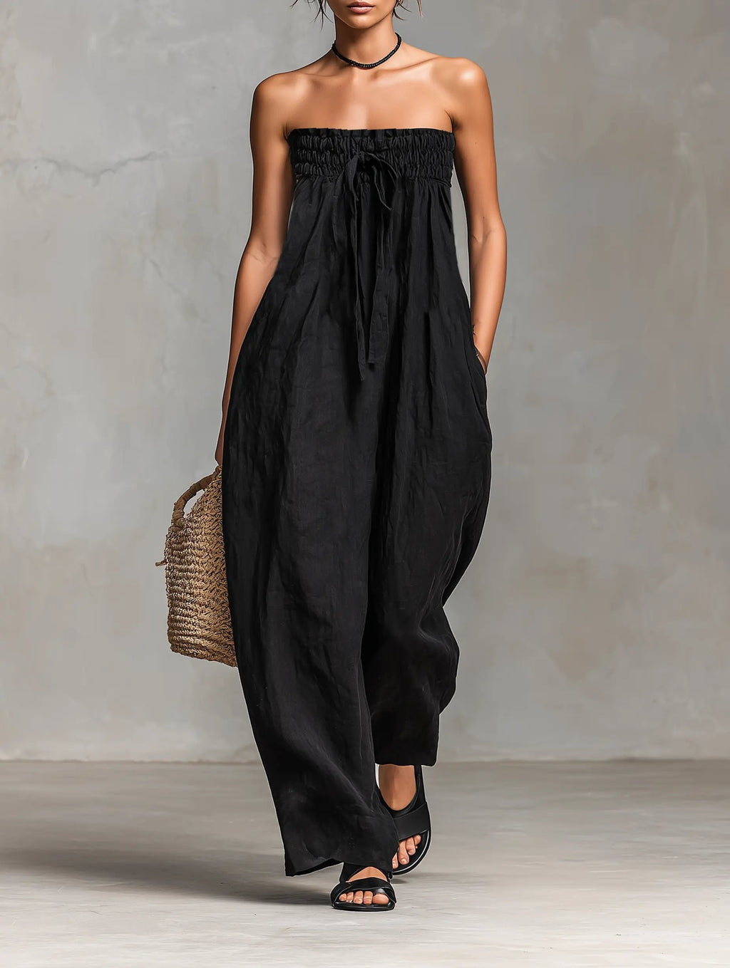 Alma | Dame Stropløs Linen Bred-Ben Jumpsuit