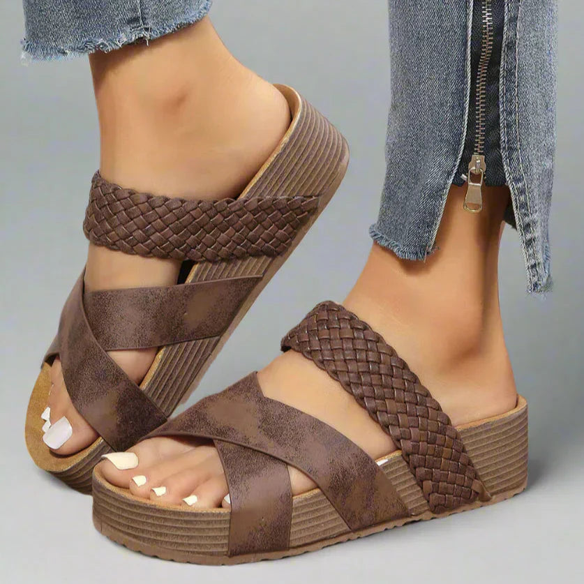 Stine | Dame Flettet Krydsrem Wedge Sandaler