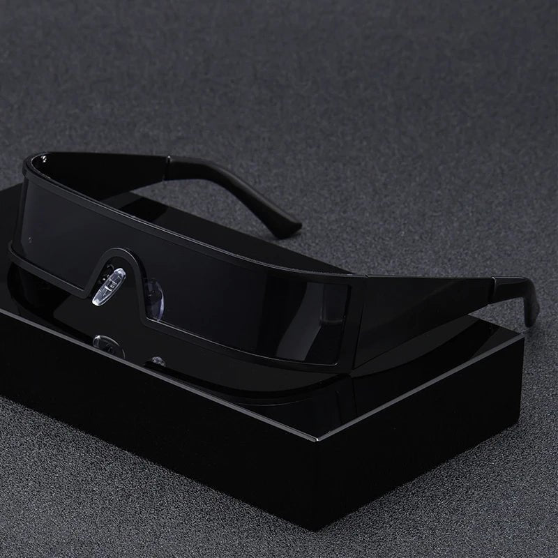 Laura | Sunglasses Futuristisk Wraparound Visor Cyberpunk Style